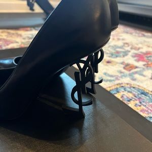 Opyum YSL pumps size 40.5